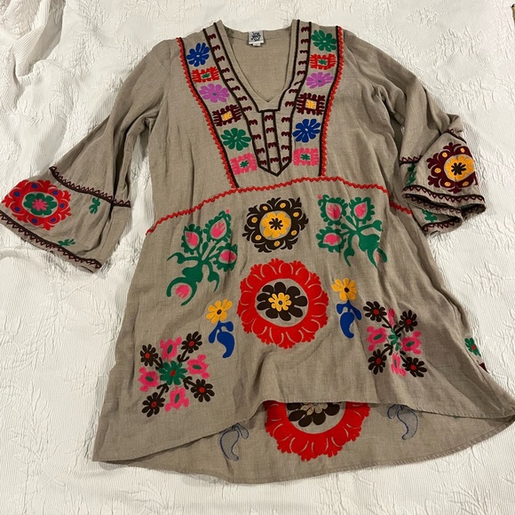 Ivy Jane boho dress with fun embroidery detail, large - Picture 4 of 9